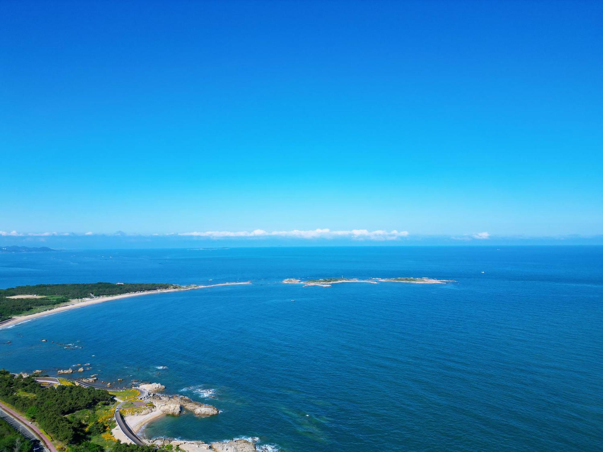 Holiday Inn Express - Qingdao West Coast By Ihg Екстер'єр фото